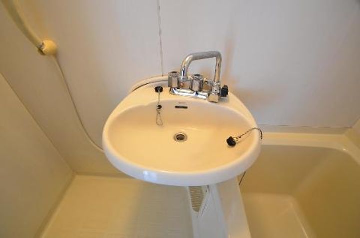 ホワイトパレスAの内装