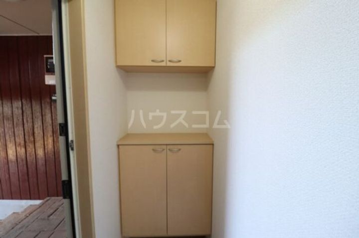 ROYAL GARDEN CASAHARA Gの玄関