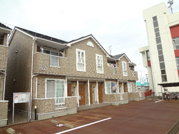 ハイネスの外観