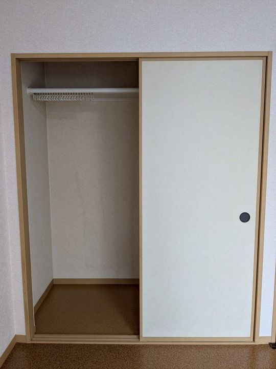 リラタキシマの内装