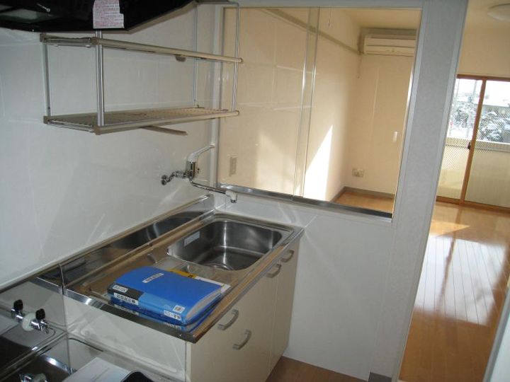 山形県山形市小白川町1(マンション)の賃貸物件のキッチン