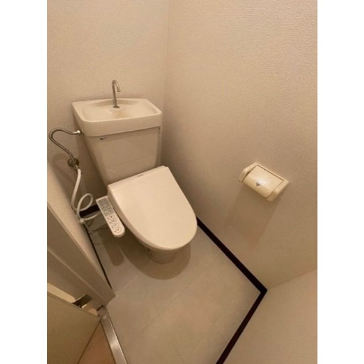 桑島ビルA棟の内装