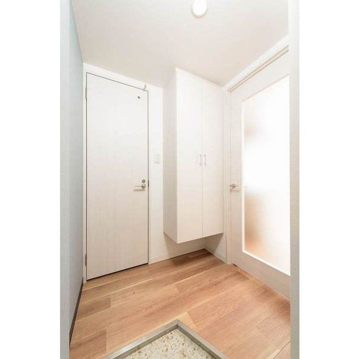 北海道札幌市西区二十四軒四条3(マンション)の賃貸物件の玄関