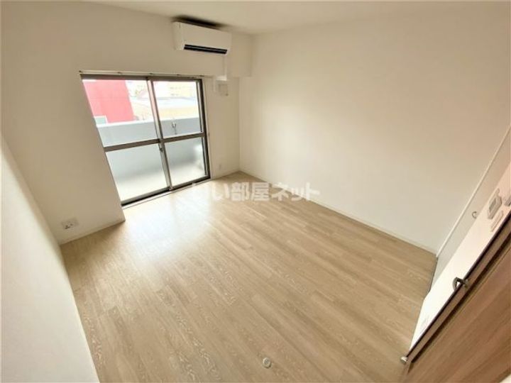 兵庫県神戸市長田区苅藻通1(マンション)の賃貸物件の居間