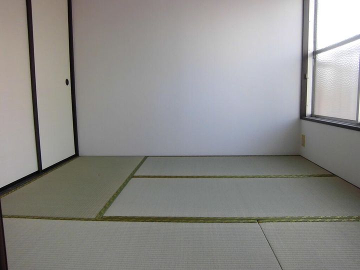 コーポタカハシの居間