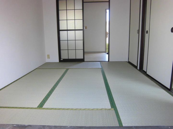 コーポタカハシの居間