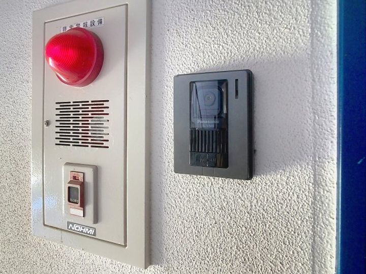 ファミール物部の内装