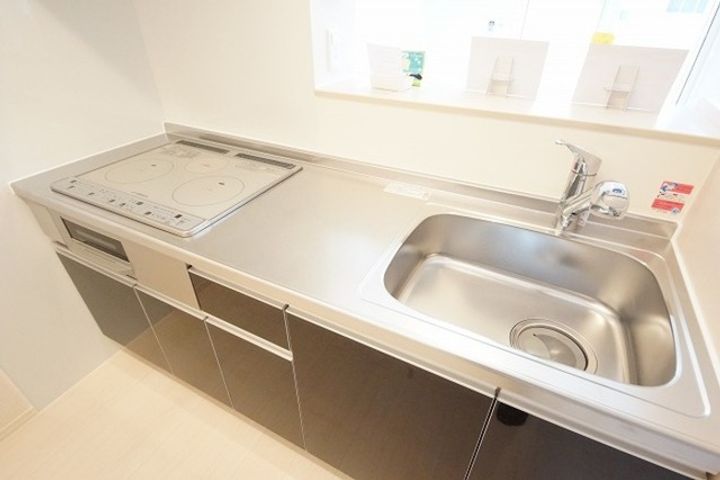 ルピナ Bのキッチン