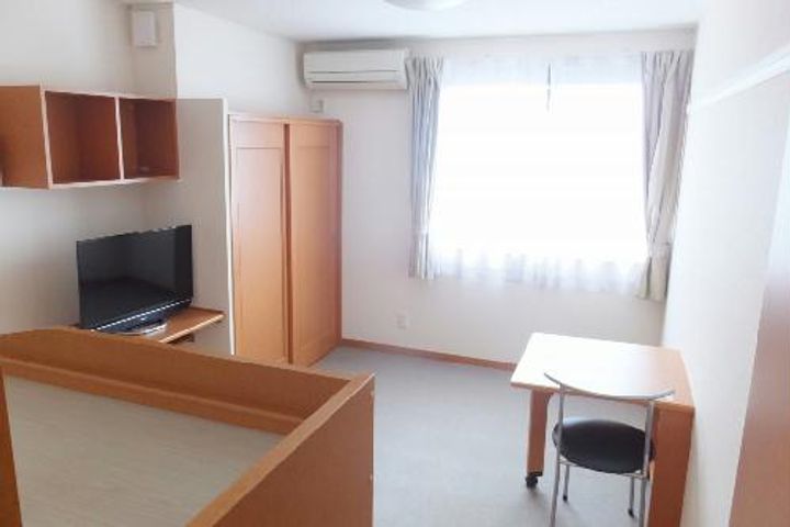 レオパレスドルフIIの居間