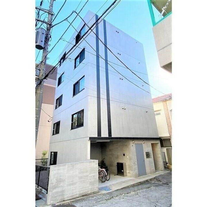 リトルズトーン上野公園の外観