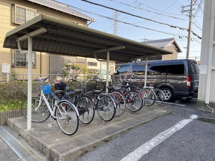 ハイツ中川の地図