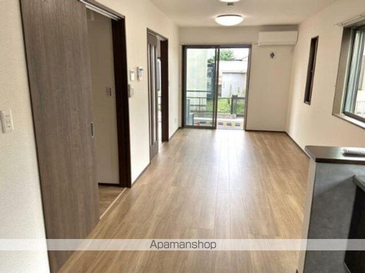 東京都立川市砂川町7(一戸建)の賃貸物件の居間