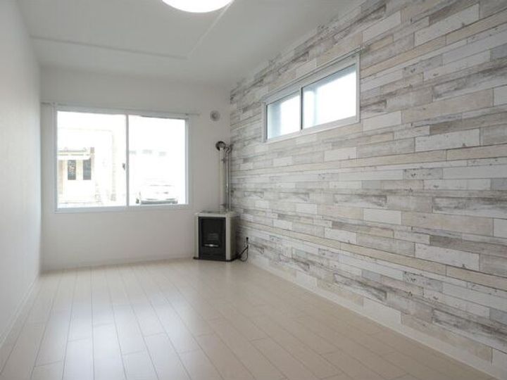 北海道札幌市中央区南六条西17(マンション)の賃貸物件の居間