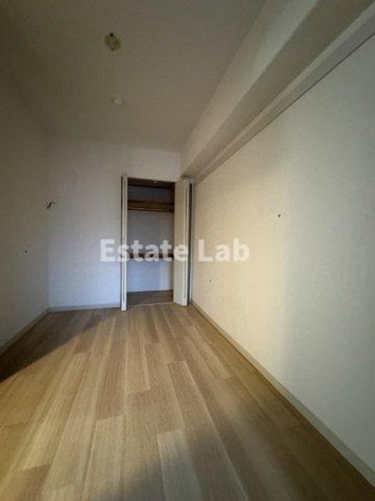 オーク松本通の居間