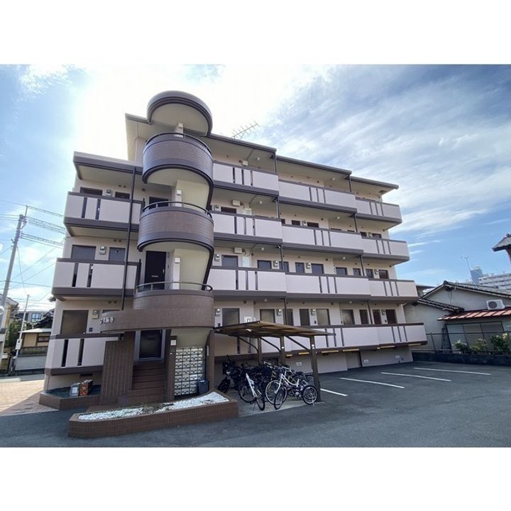 フローラハイツ水前寺の外観