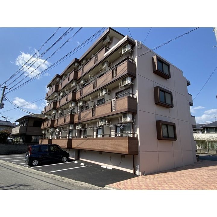 フローラハイツ水前寺の外観