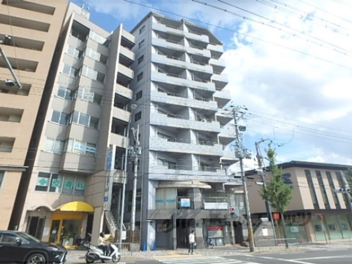 山科IMビルの外観