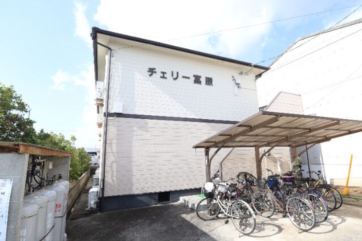 岡山県総社市富原(アパート)の賃貸物件の外観