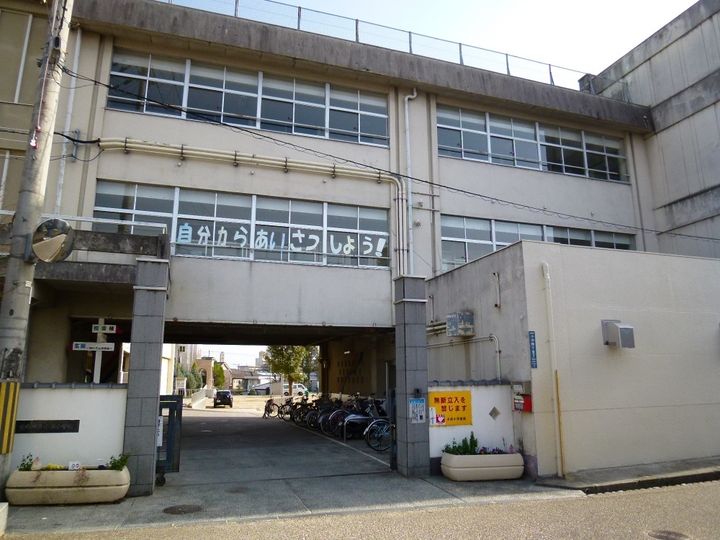 兵庫県宝塚市小浜5(一戸建)の賃貸物件の周辺