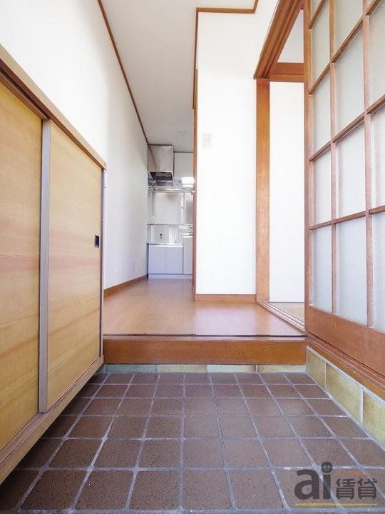埼玉県新座市栗原5(アパート)の賃貸物件の玄関