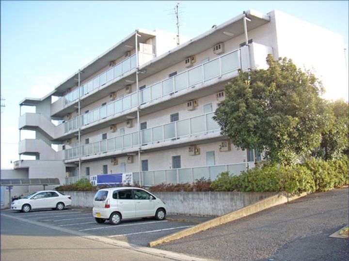 埼玉県東松山市小松原町(マンション)の賃貸物件の外観