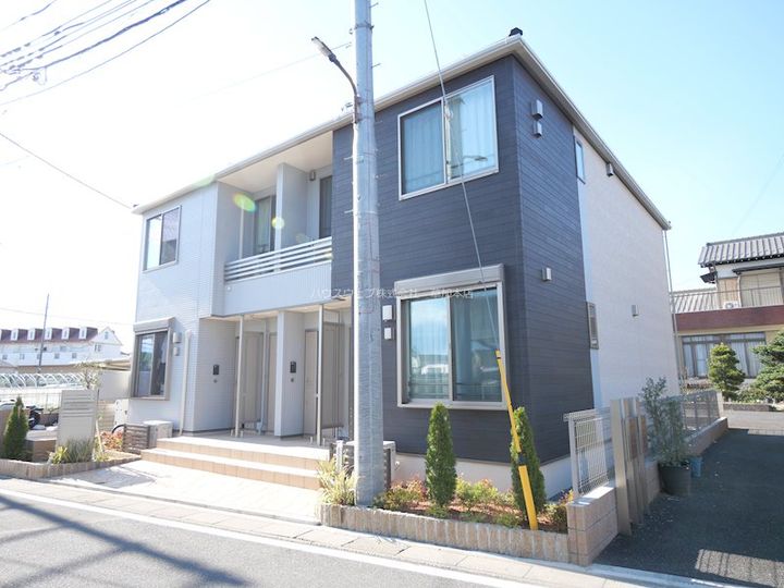 埼玉県草加市新里町(アパート)の賃貸物件の外観