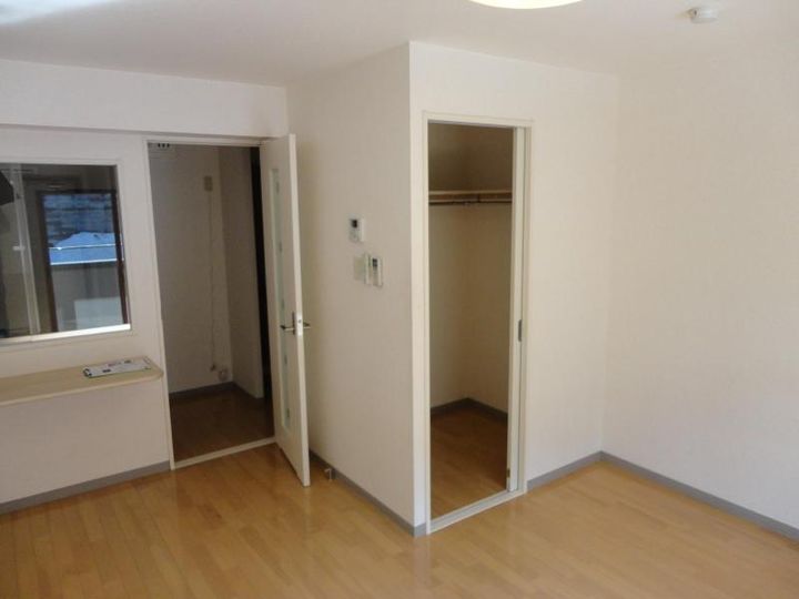 山形県山形市小白川町1(マンション)の賃貸物件の居間