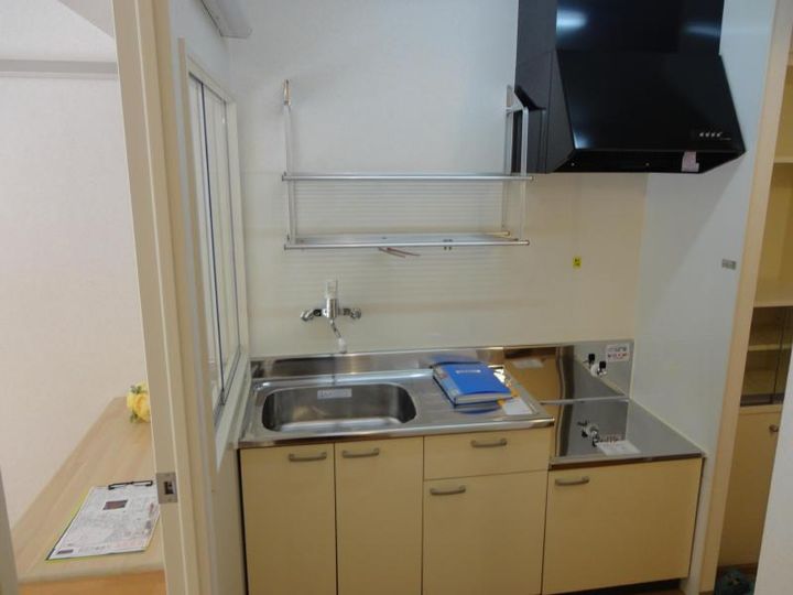 山形県山形市小白川町1(マンション)の賃貸物件のキッチン