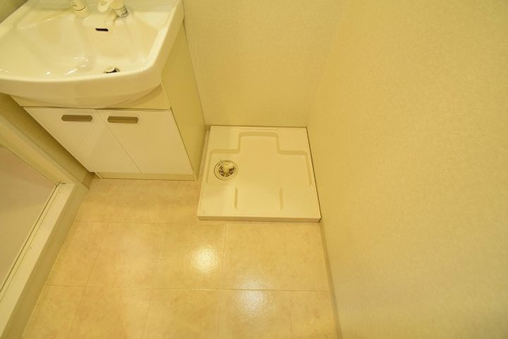 ジュネーゼグラン福島EBIEの内装