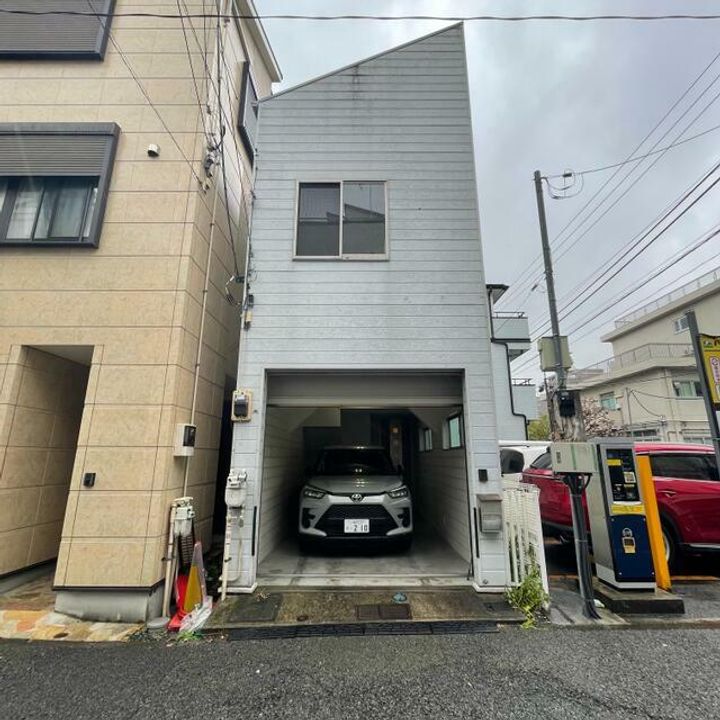 神奈川県横浜市南区高根町1(一戸建)の賃貸物件の外観