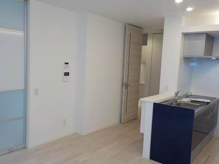 ロイヤルコートハウスの居間