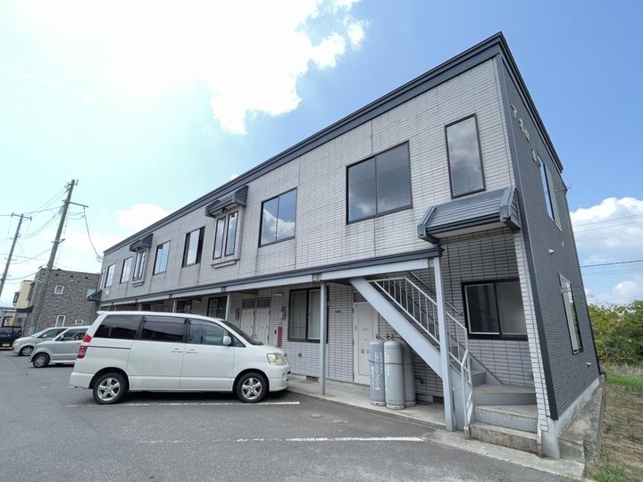 アポロ B棟の外観