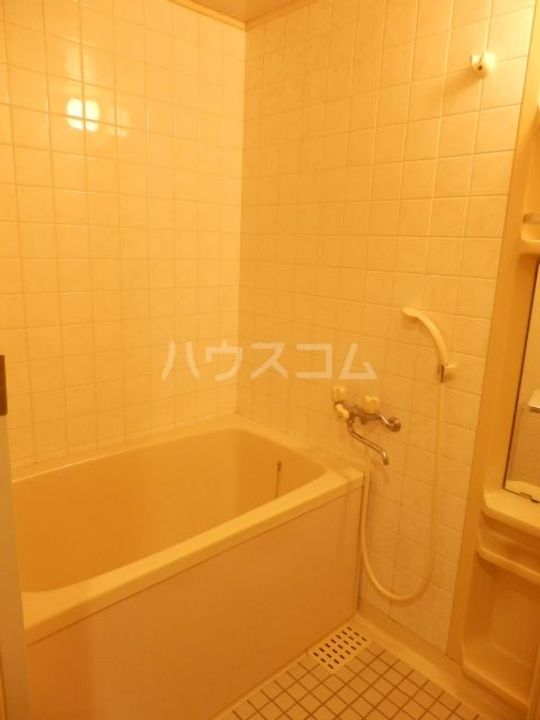 エクセレンス元町の風呂