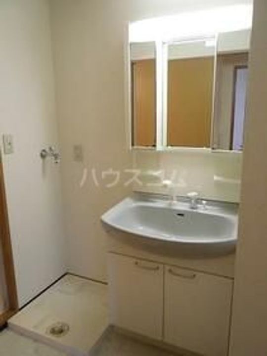 ハイリスベーネ池下の内装