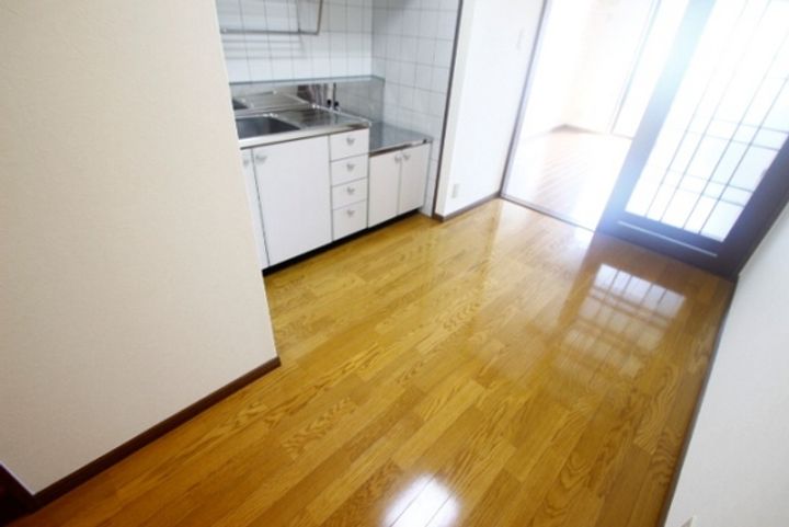 グランドール西旭町の内装