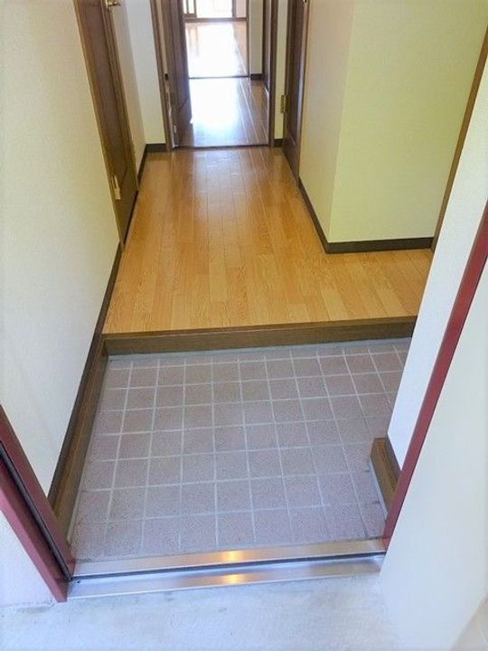 リアライズ掛川IIIの玄関