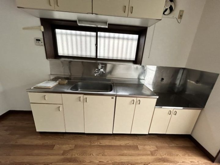 山梨県甲府市屋形3(一戸建)の賃貸物件のキッチン