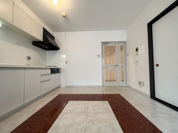 シオンズガーデン花川の居間