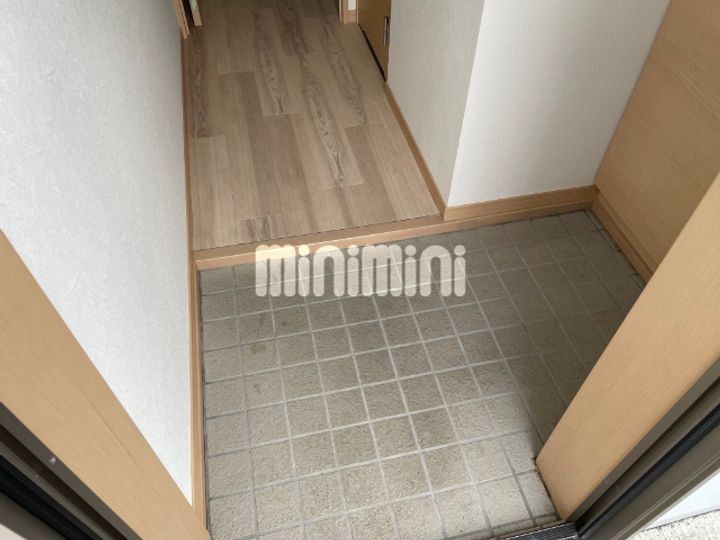 ソレイユヴェールの玄関