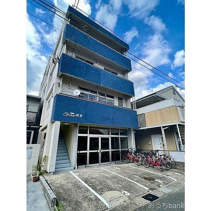 グレイス岐阜の外観