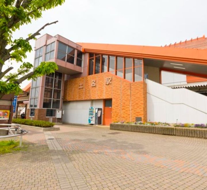 ジュネスIIIの周辺