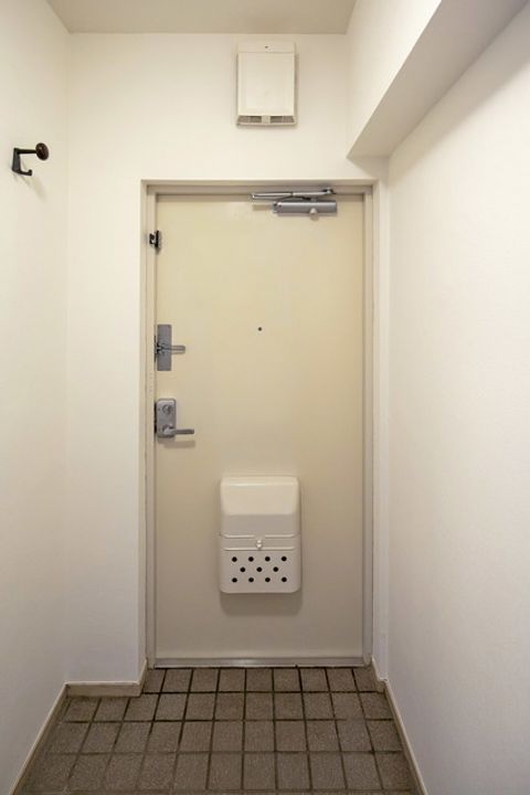 URアーバンハイツ菅生ヶ丘の玄関