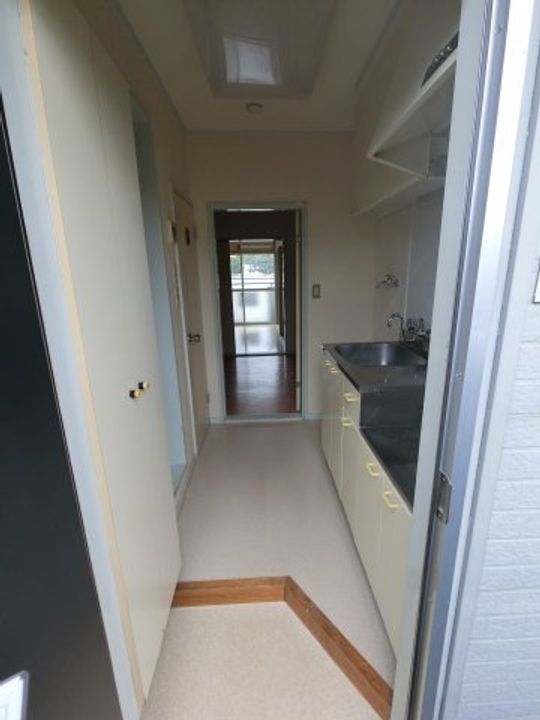 千葉県千葉市若葉区桜木4(アパート)の賃貸物件の玄関