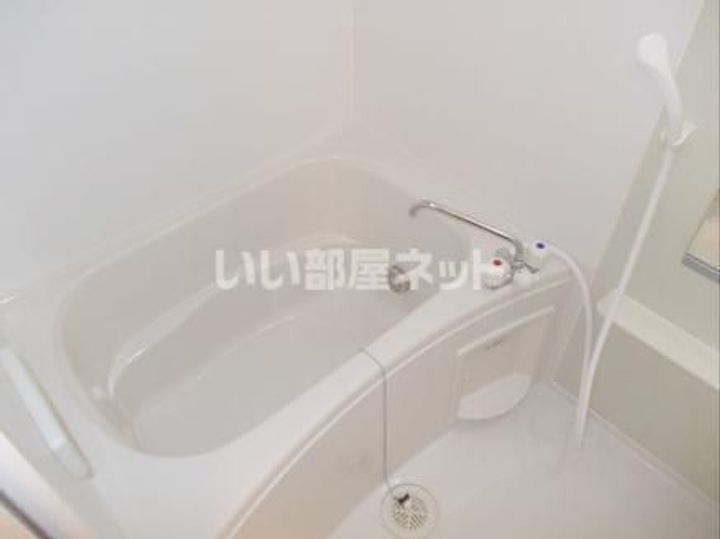 プリムローズIの風呂