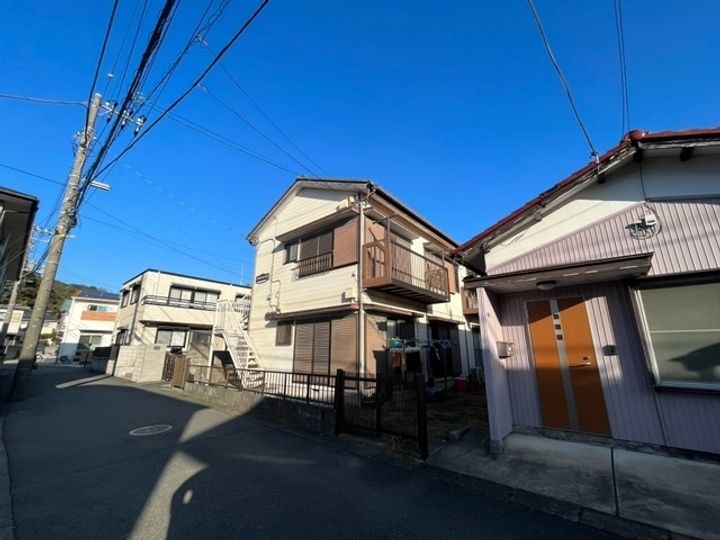 シルクハウスの外観