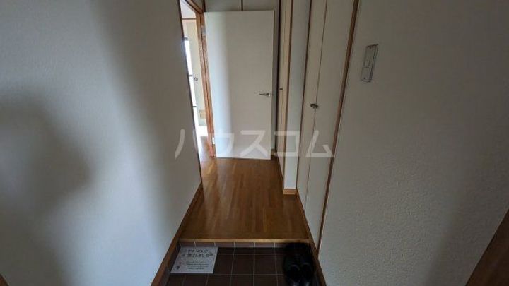 プレステージの玄関