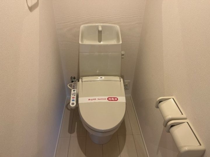 那奈(なな)の内装