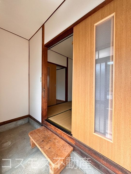 岡山県岡山市北区一宮(一戸建)の賃貸物件の玄関