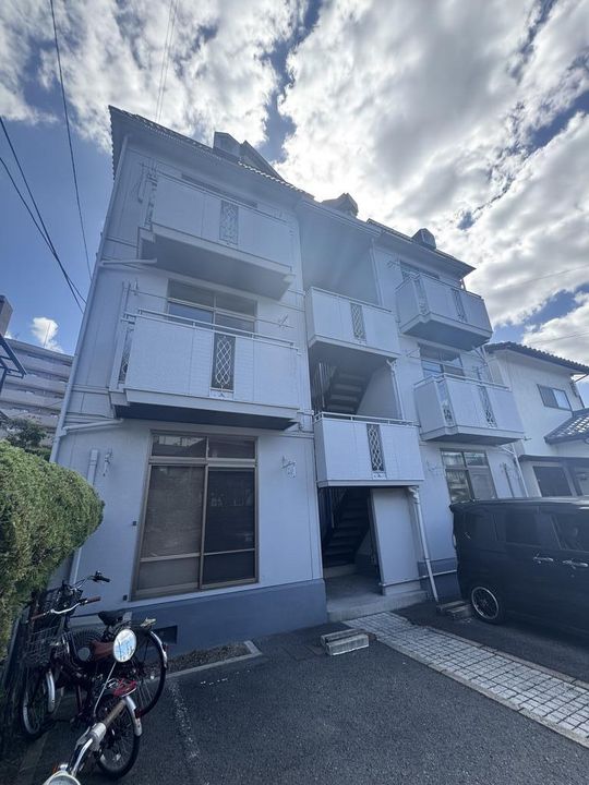 アーバンライフ中広の外観