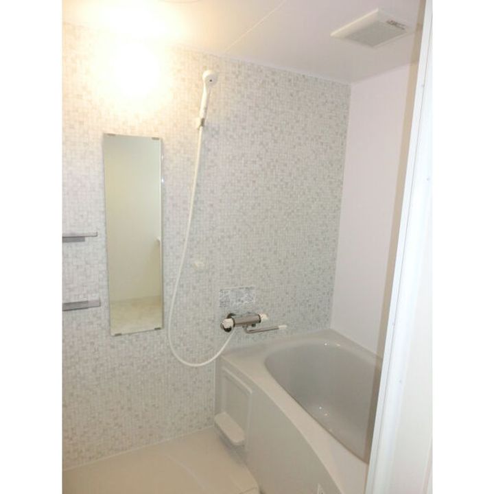 北海道札幌市北区北十七条西2(マンション)の賃貸物件の風呂